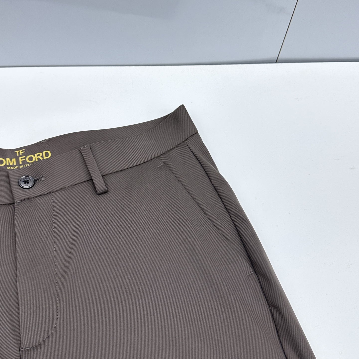 🆕TOM FORD 26ss春夏新品休闲裤西裤，官网同步，裤身工艺设计，高定面料，丝滑不贴身，透气性能佳
