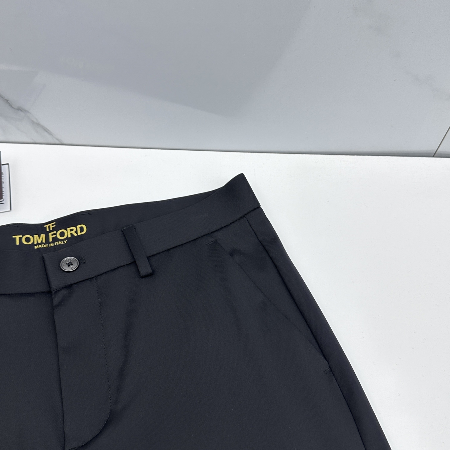🆕TOM FORD 26ss春夏新品休闲裤西裤，官网同步，裤身工艺设计，高定面料，丝滑不贴身，透气性能佳