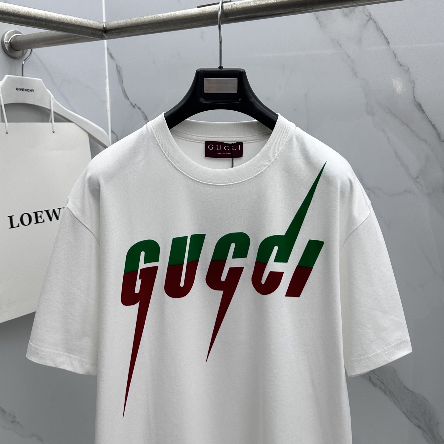 🆕Gucci古驰 2026春夏新款植绒印花短袖 双纱纯棉面料 胸前印花logo 多元化搭配 是眼下时尚前