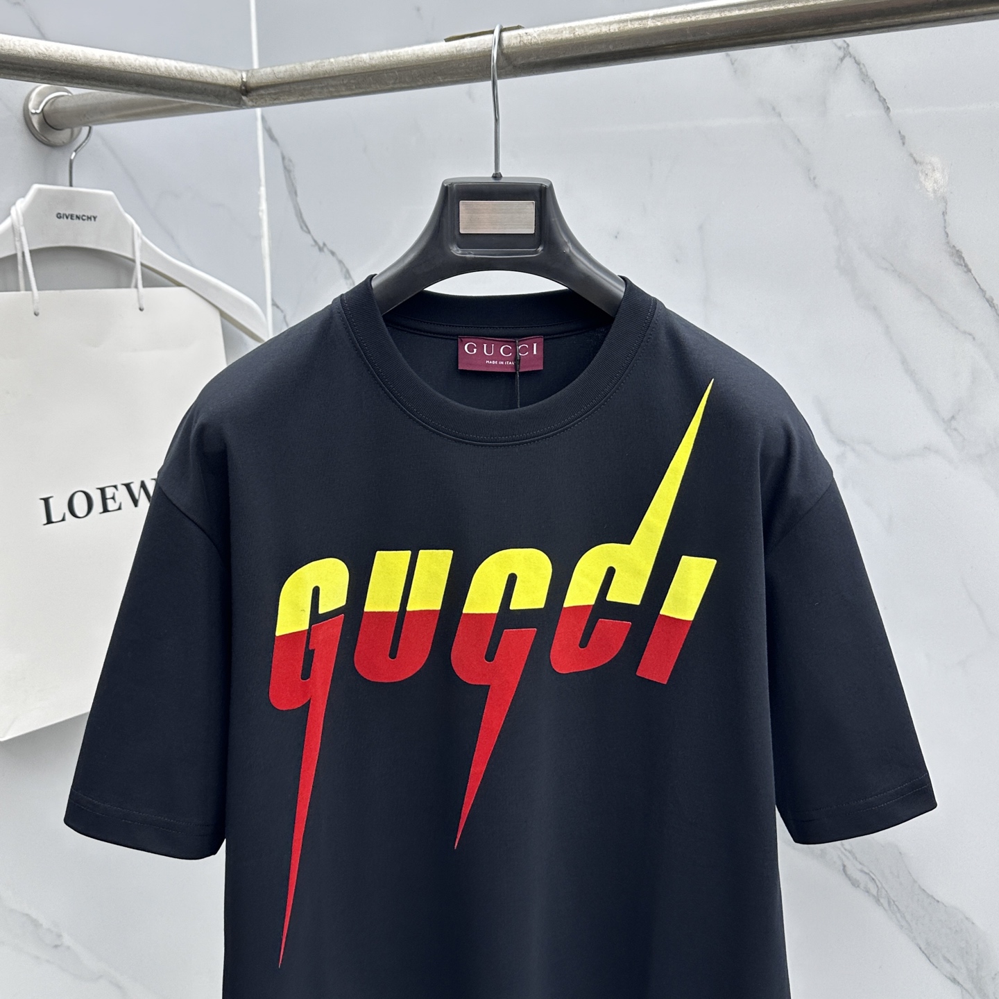 🆕Gucci古驰 2026春夏新款植绒印花短袖 双纱纯棉面料 胸前印花logo 多元化搭配 是眼下时尚前