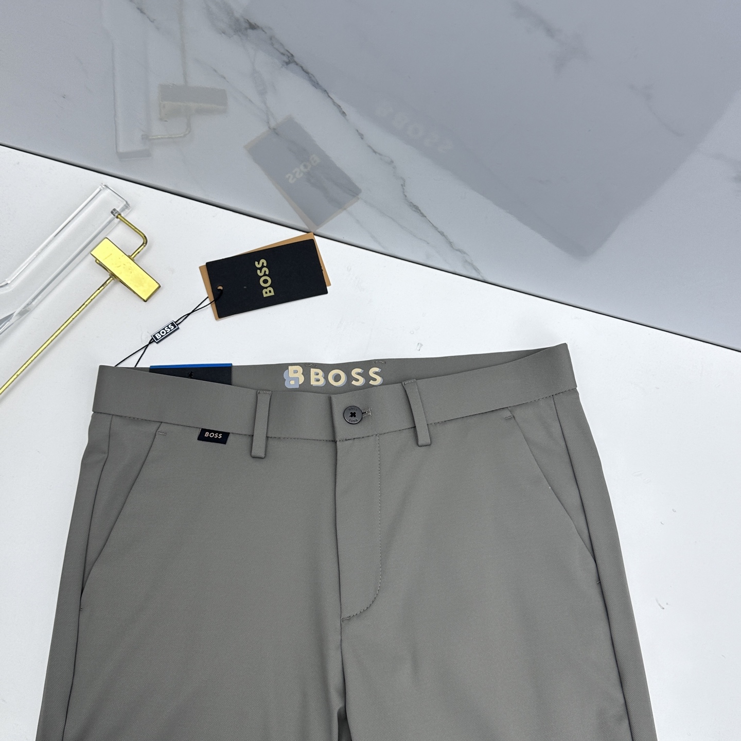 🆕BOSS 26ss春夏新品休闲裤西裤，官网同步，裤身工艺设计，高定面料，透气性能佳，客供辅料，代工厂出
