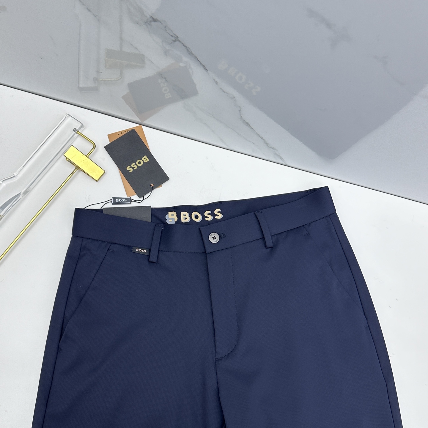 🆕BOSS 26ss春夏新品休闲裤西裤，官网同步，裤身工艺设计，高定面料，透气性能佳，客供辅料，代工厂出