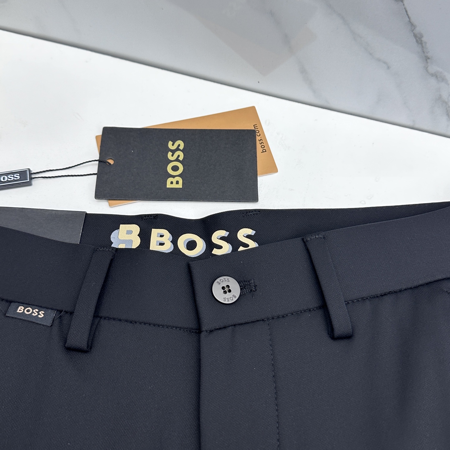 🆕BOSS 26ss春夏新品休闲裤西裤，官网同步，裤身工艺设计，高定面料，透气性能佳，客供辅料，代工厂出