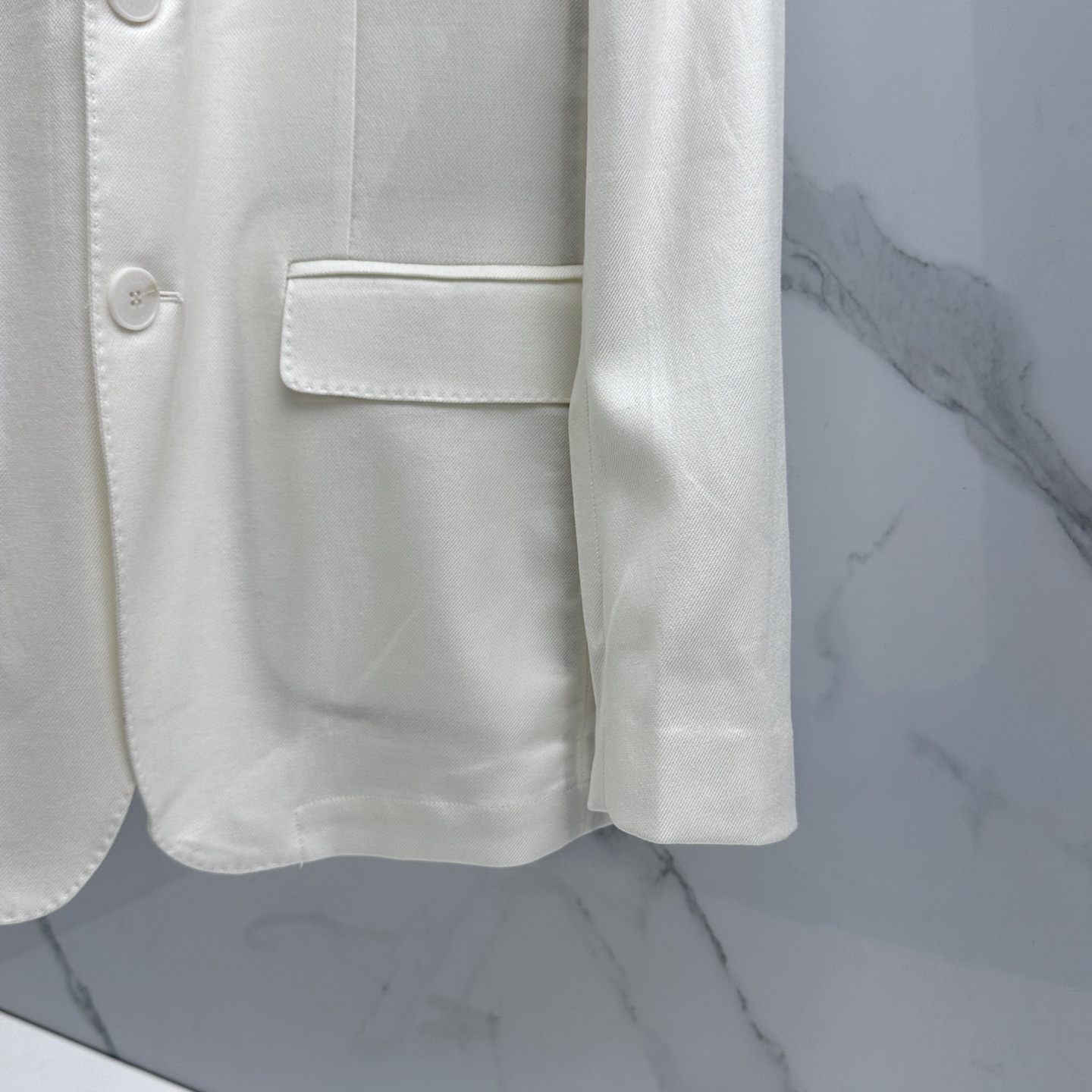 🆕Burberry巴宝莉 2026早春时尚系列，最新男款西装外套.定织定染面料，处处细节显工艺足够的高级