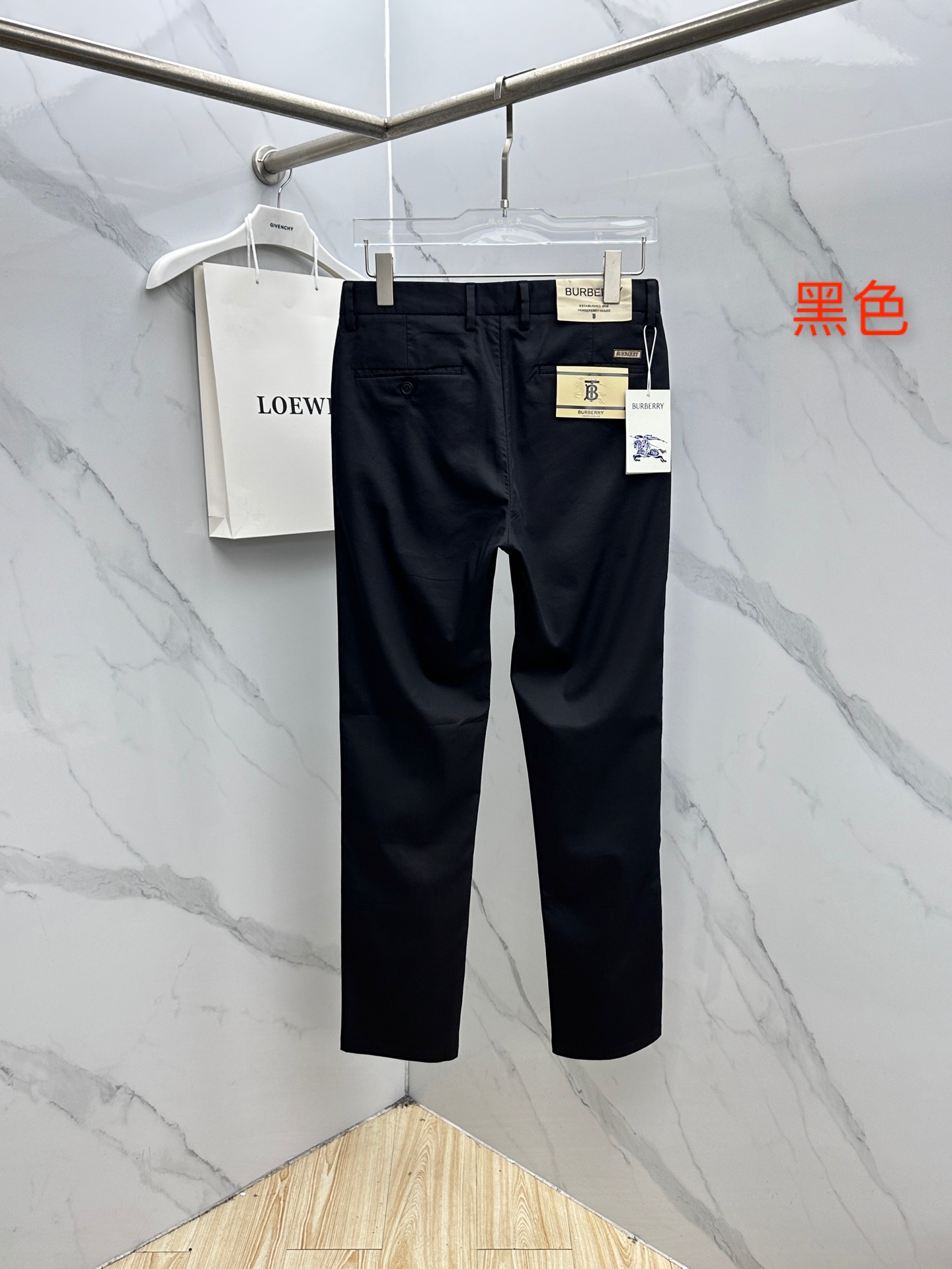 🆕Burberry巴宝莉 26ss春夏新品休闲裤西裤，官网同步发售，裤身工艺设计，客供辅料、高定面料，柔