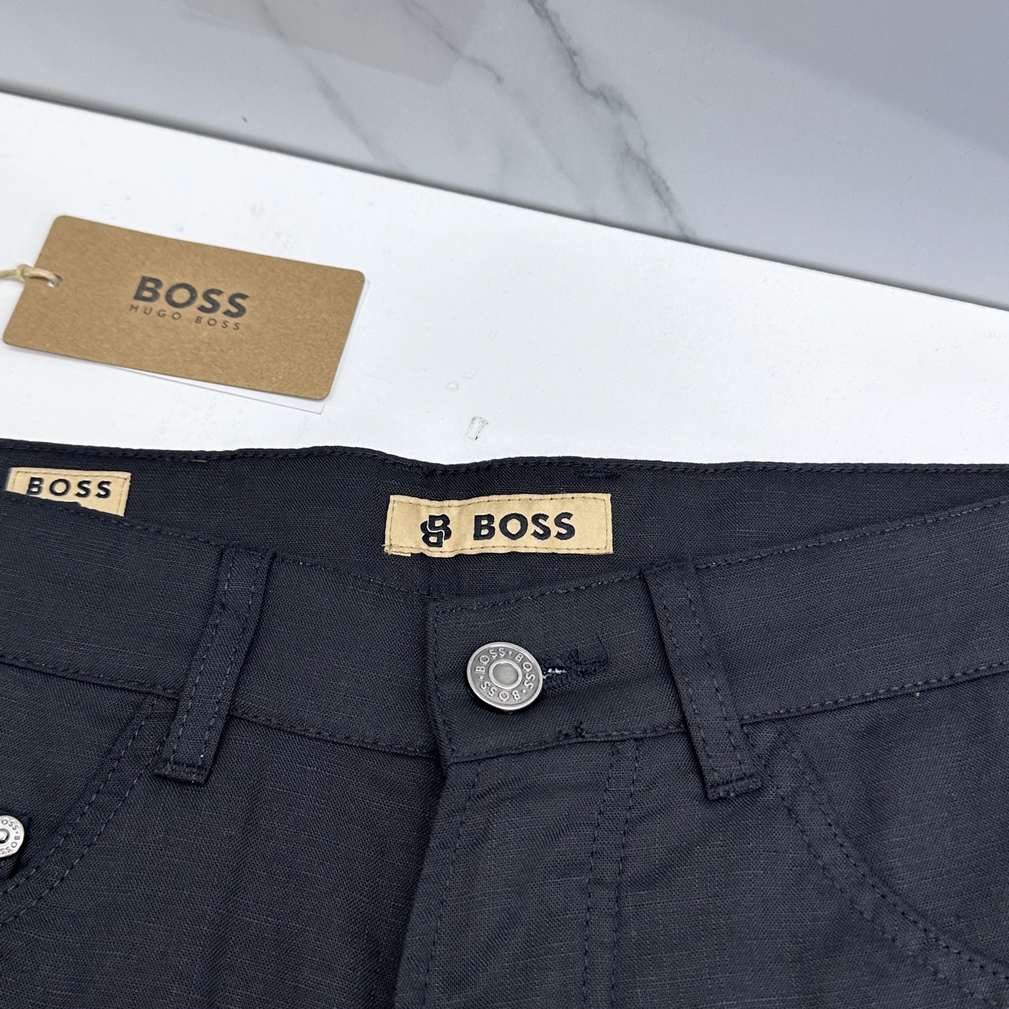 🆕BOSS 26ss春夏新品休闲裤西裤，官网同步发售，裤身工艺设计，客供亚麻辅料、高定面料，柔软丝滑，代