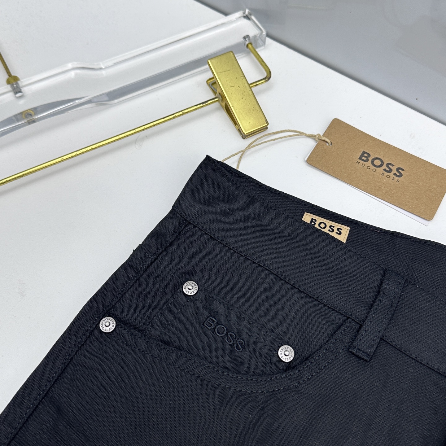 🆕BOSS 26ss春夏新品休闲裤西裤，官网同步发售，裤身工艺设计，客供亚麻辅料、高定面料，柔软丝滑，代