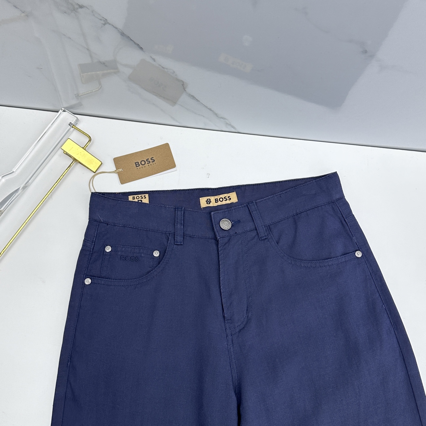 🆕BOSS 26ss春夏新品休闲裤西裤，官网同步发售，裤身工艺设计，客供亚麻辅料、高定面料，柔软丝滑，代