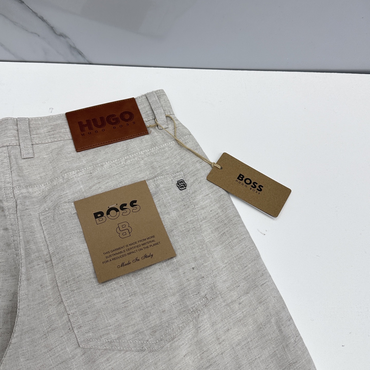 🆕BOSS 26ss春夏新品休闲裤西裤，官网同步发售，裤身工艺设计，客供亚麻辅料、高定面料，柔软丝滑，代