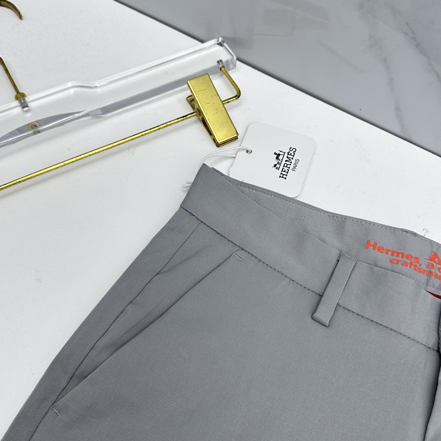 🆕Hermes爱马仕 26ss春夏新品休闲裤西裤，官网同步发售，裤身工艺设计，客供辅料、高定面料，柔软丝