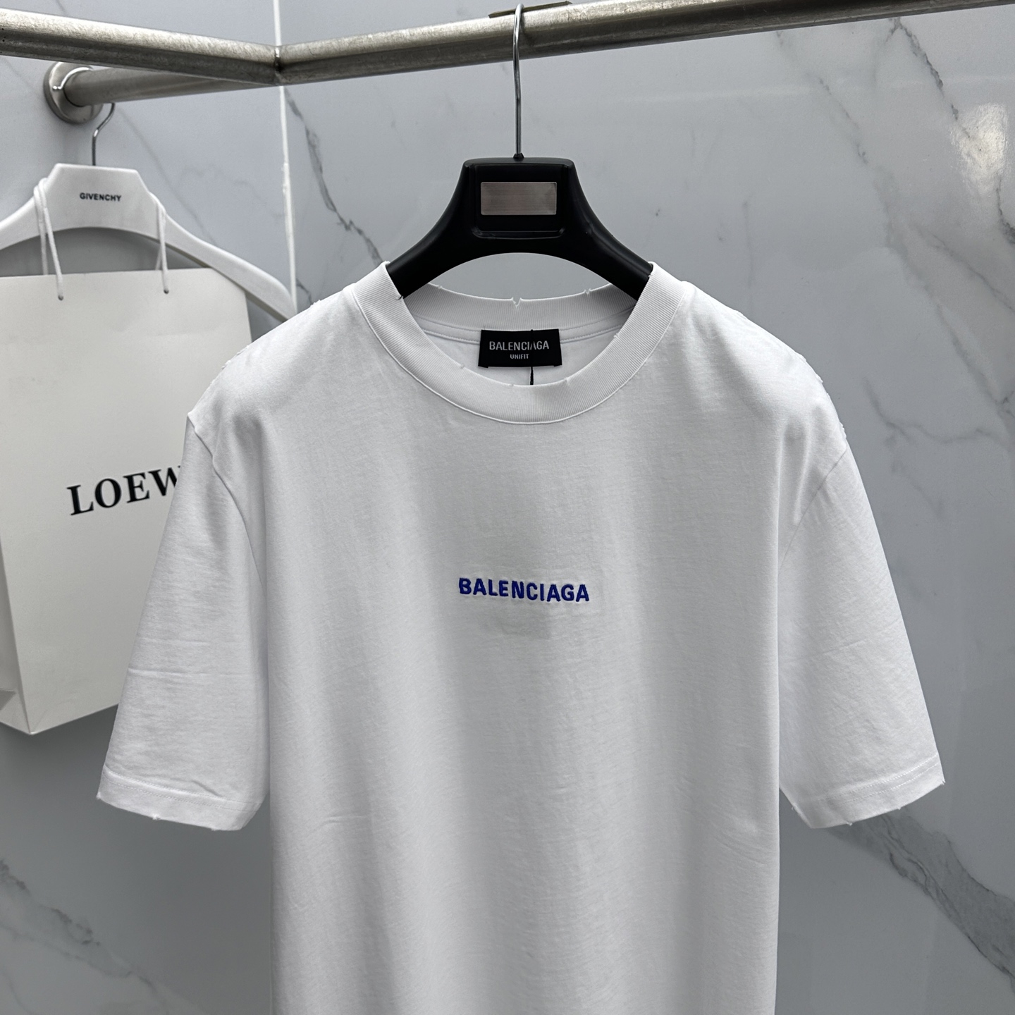 🆕Balenciaga巴黎世家 2026春夏新款短袖 官网同款T恤，双纱纯棉面料 多元化搭配 迎合眼下时