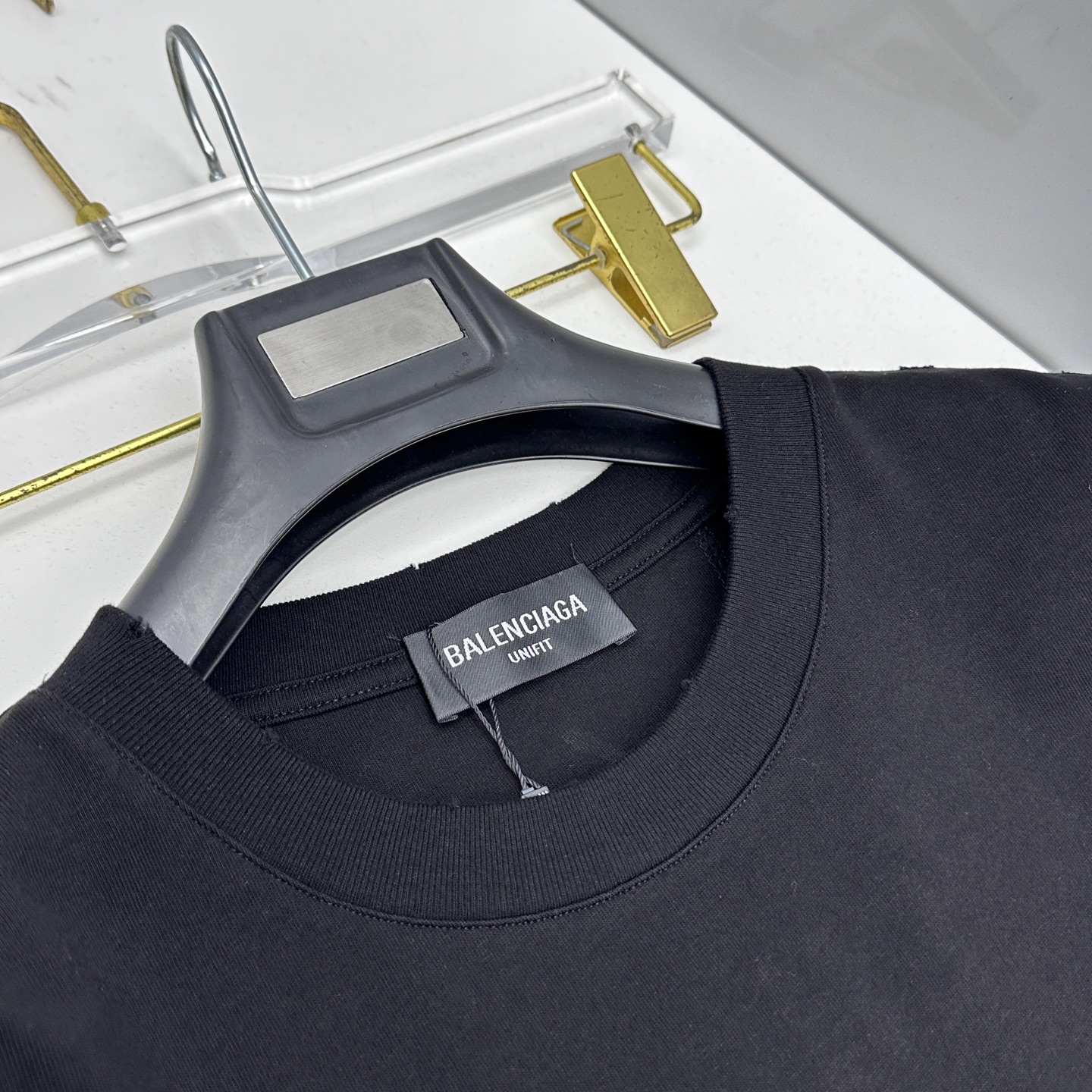 🆕Balenciaga巴黎世家 2026春夏新款短袖 官网同款T恤，双纱纯棉面料 多元化搭配 迎合眼下时