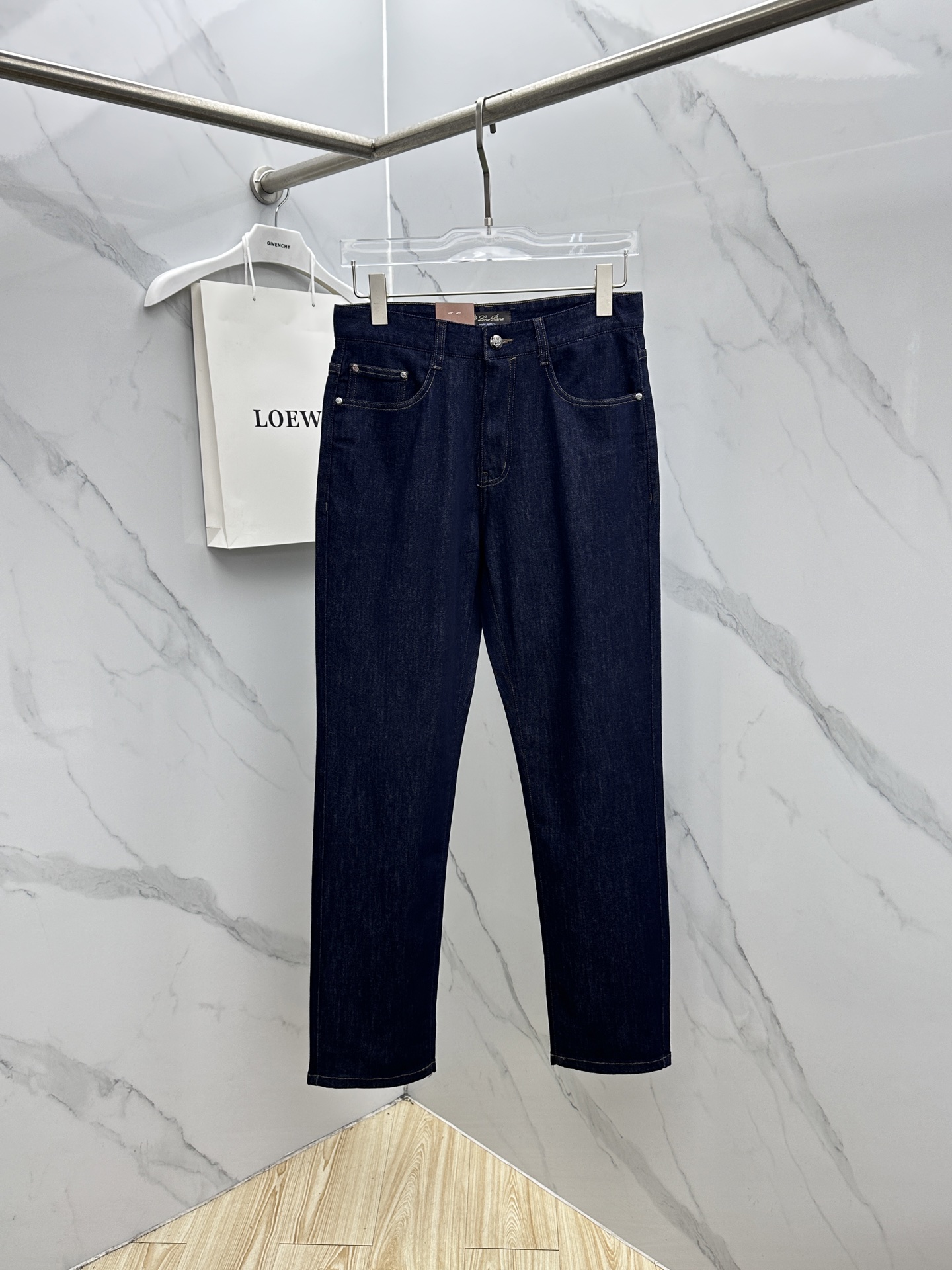 🆕Loro piana 🔥高端定制、26早春新款薄款牛仔裤 柜台同步发售 原版定制复刻 客供五金辅料 原