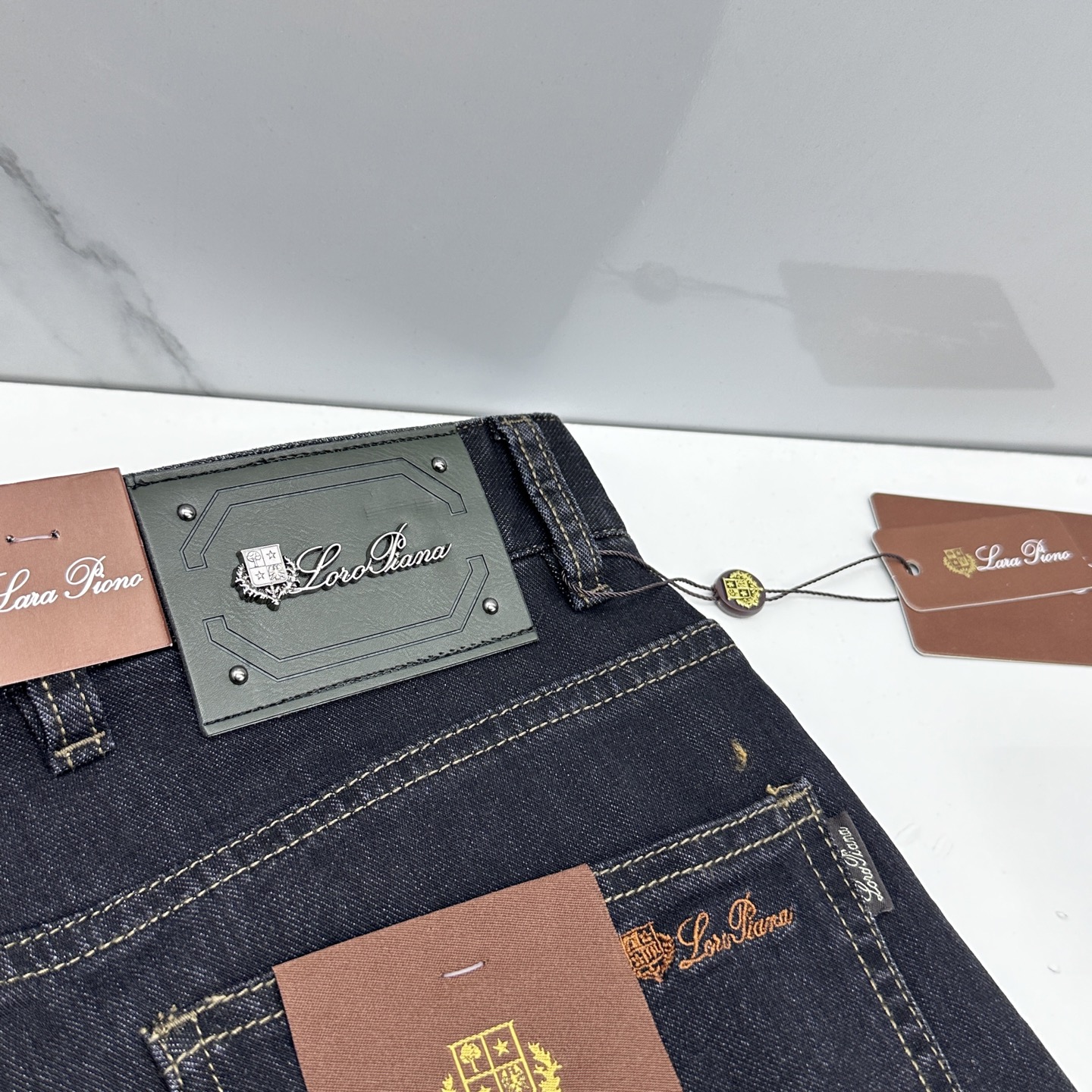 🆕Loro piana 🔥高端定制、26早春新款薄款牛仔裤 柜台同步发售 原版定制复刻 客供五金辅料 原