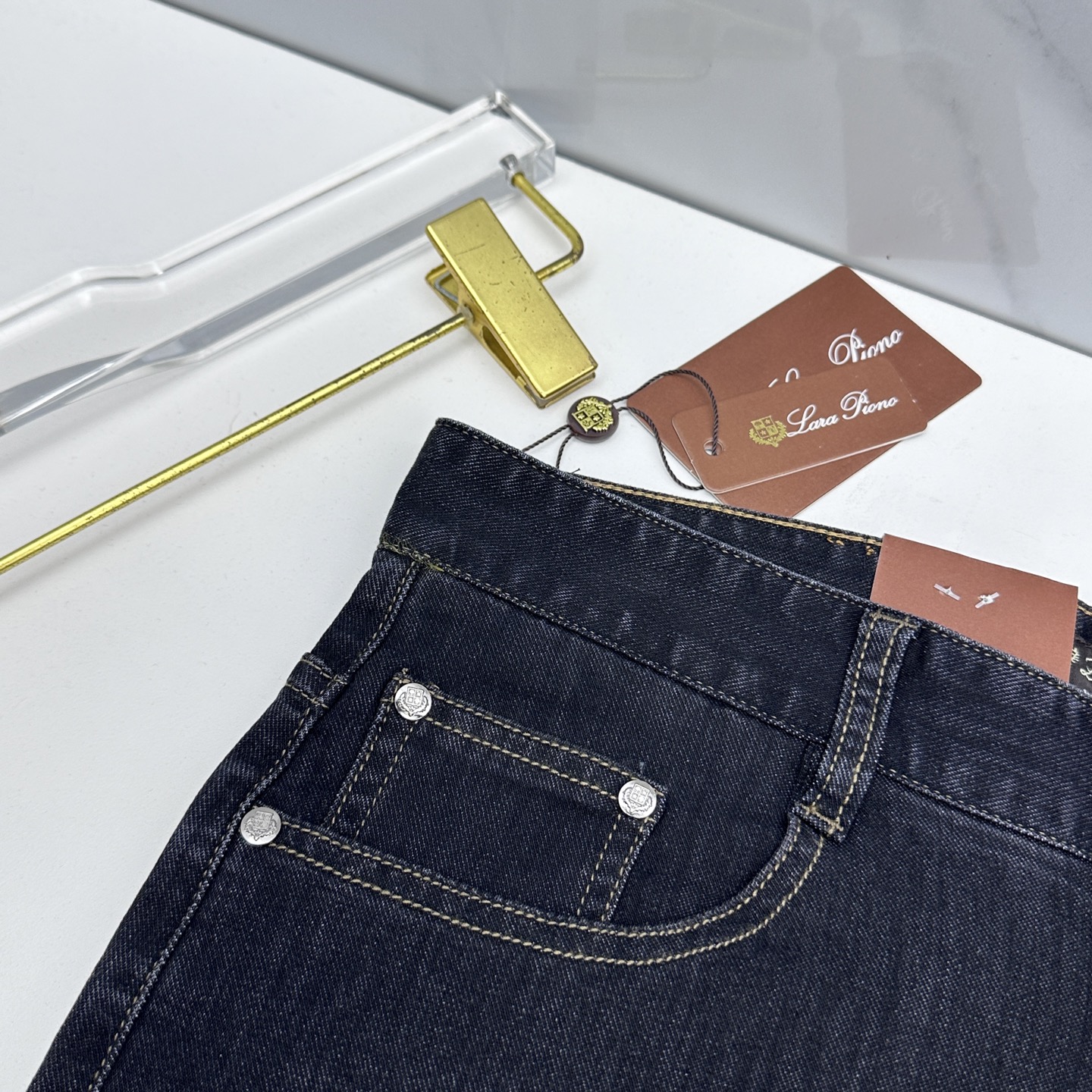 🆕Loro piana 🔥高端定制、26早春新款薄款牛仔裤 柜台同步发售 原版定制复刻 客供五金辅料 原