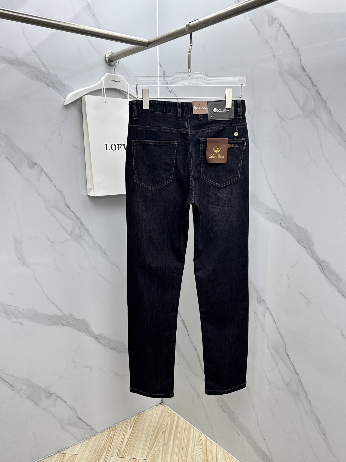 🆕Loro piana 🔥高端定制、26早春新款薄款牛仔裤 柜台同步发售 原版定制复刻 客供五金辅料 原