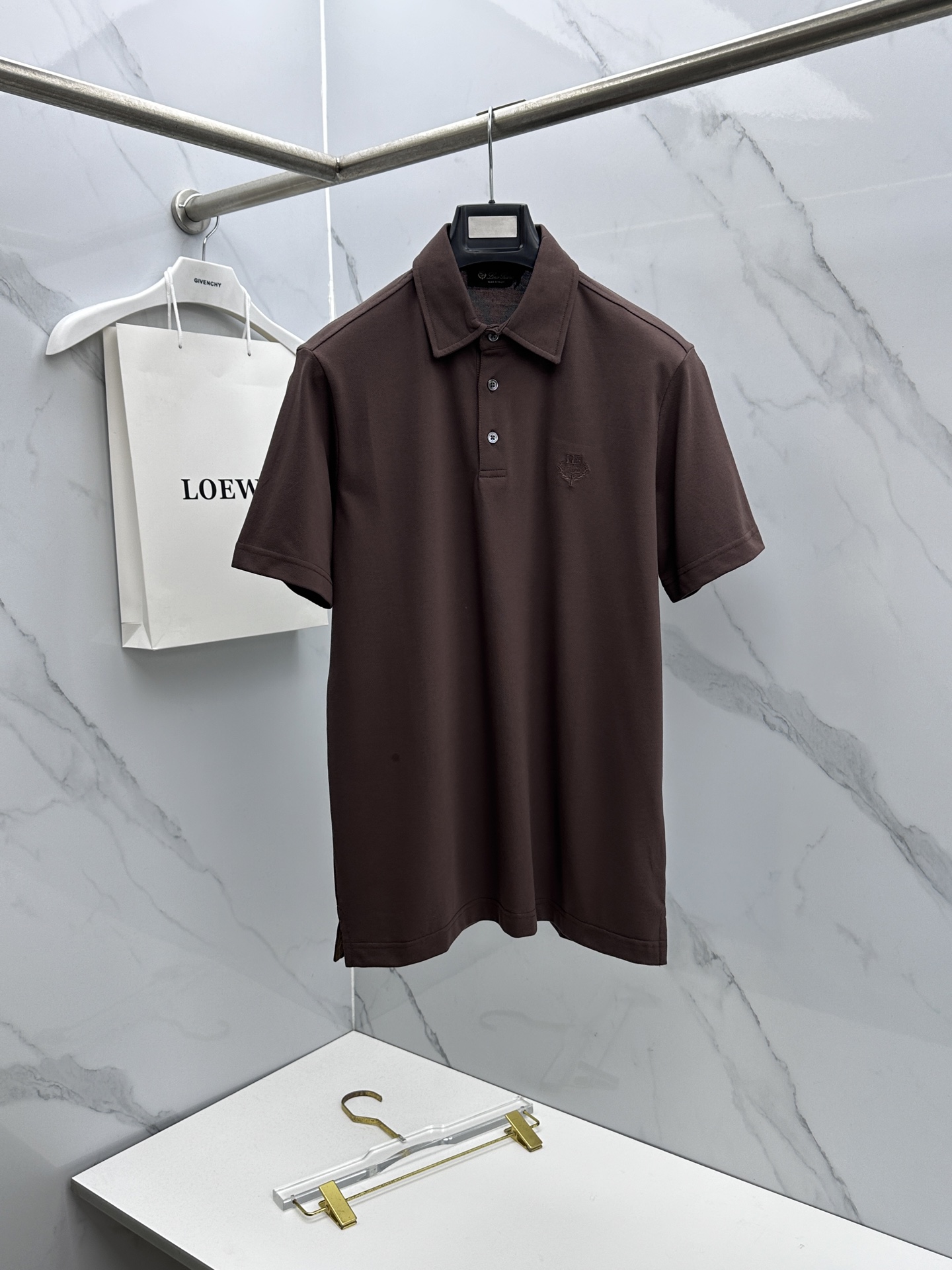🆕Loro piana 春夏新款翻领Polo衫短袖T恤翻领商务 简洁时尚百搭 胸口小绣花 螺纹针织领口 