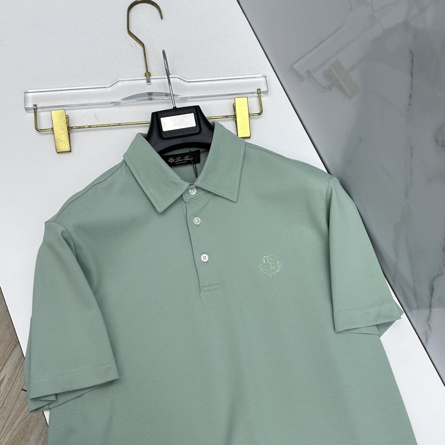 🆕Loro piana 春夏新款翻领Polo衫短袖T恤翻领商务 简洁时尚百搭 胸口小绣花 螺纹针织领口 