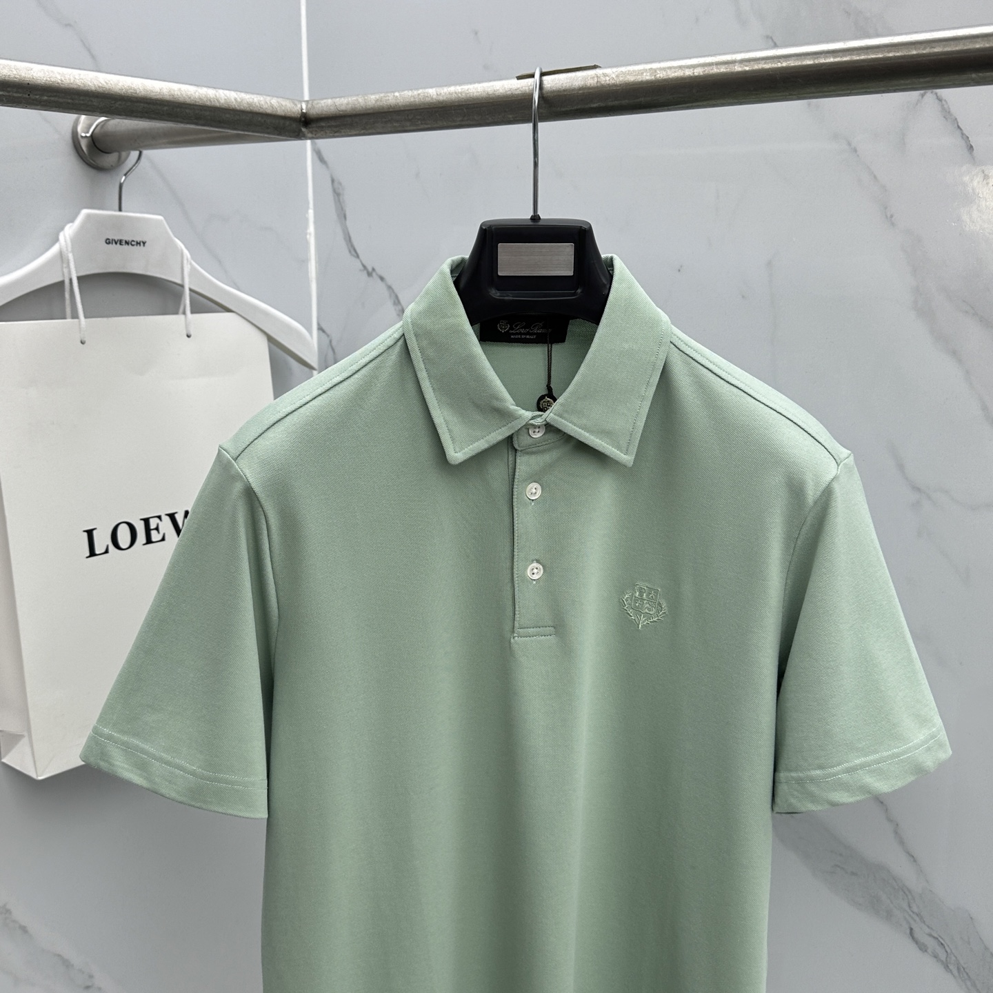 🆕Loro piana 春夏新款翻领Polo衫短袖T恤翻领商务 简洁时尚百搭 胸口小绣花 螺纹针织领口 