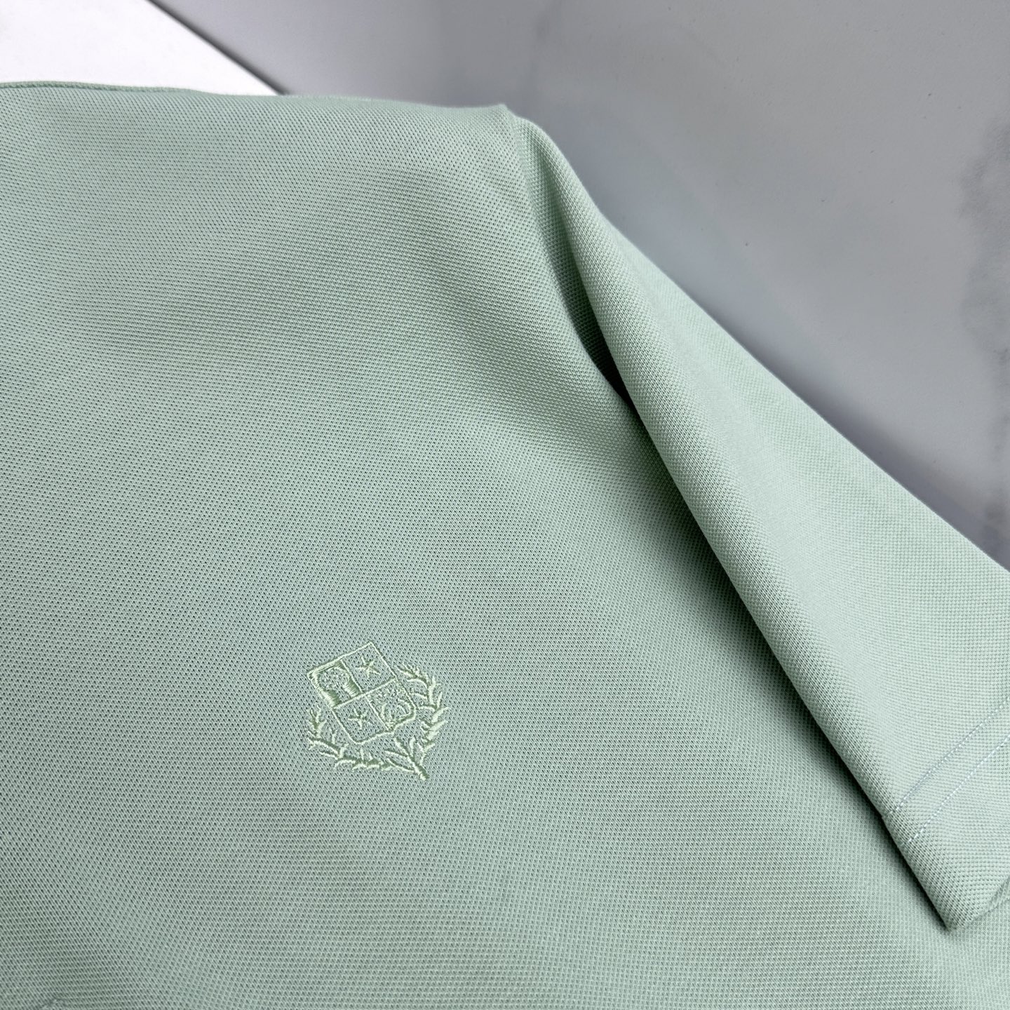 🆕Loro piana 春夏新款翻领Polo衫短袖T恤翻领商务 简洁时尚百搭 胸口小绣花 螺纹针织领口 