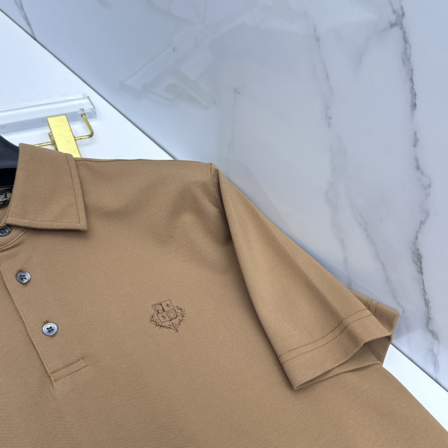 🆕Loro piana 春夏新款翻领Polo衫短袖T恤翻领商务 简洁时尚百搭 胸口小绣花 螺纹针织领口 