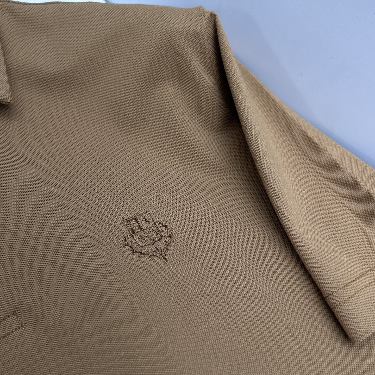 🆕Loro piana 春夏新款翻领Polo衫短袖T恤翻领商务 简洁时尚百搭 胸口小绣花 螺纹针织领口 