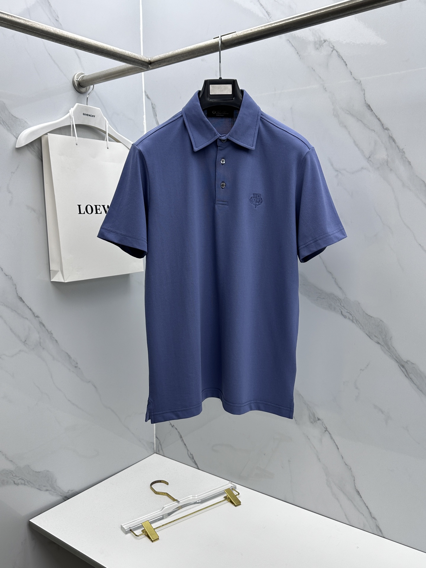 🆕Loro piana 春夏新款翻领Polo衫短袖T恤翻领商务 简洁时尚百搭 胸口小绣花 螺纹针织领口 