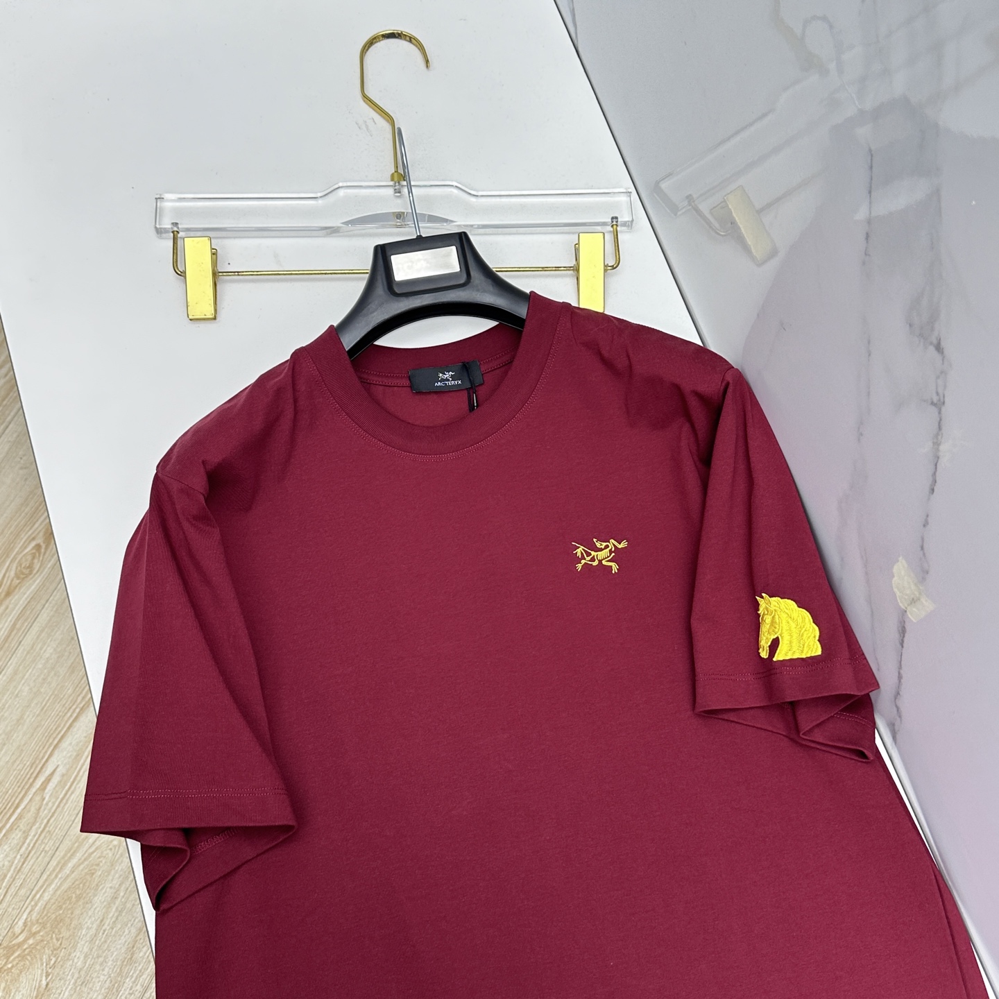 🆕ARCTERYX始祖鸟 新款首发专柜最新款短袖圆领T恤 高端订制 胸前品牌logo重工艺设计 高端长绒