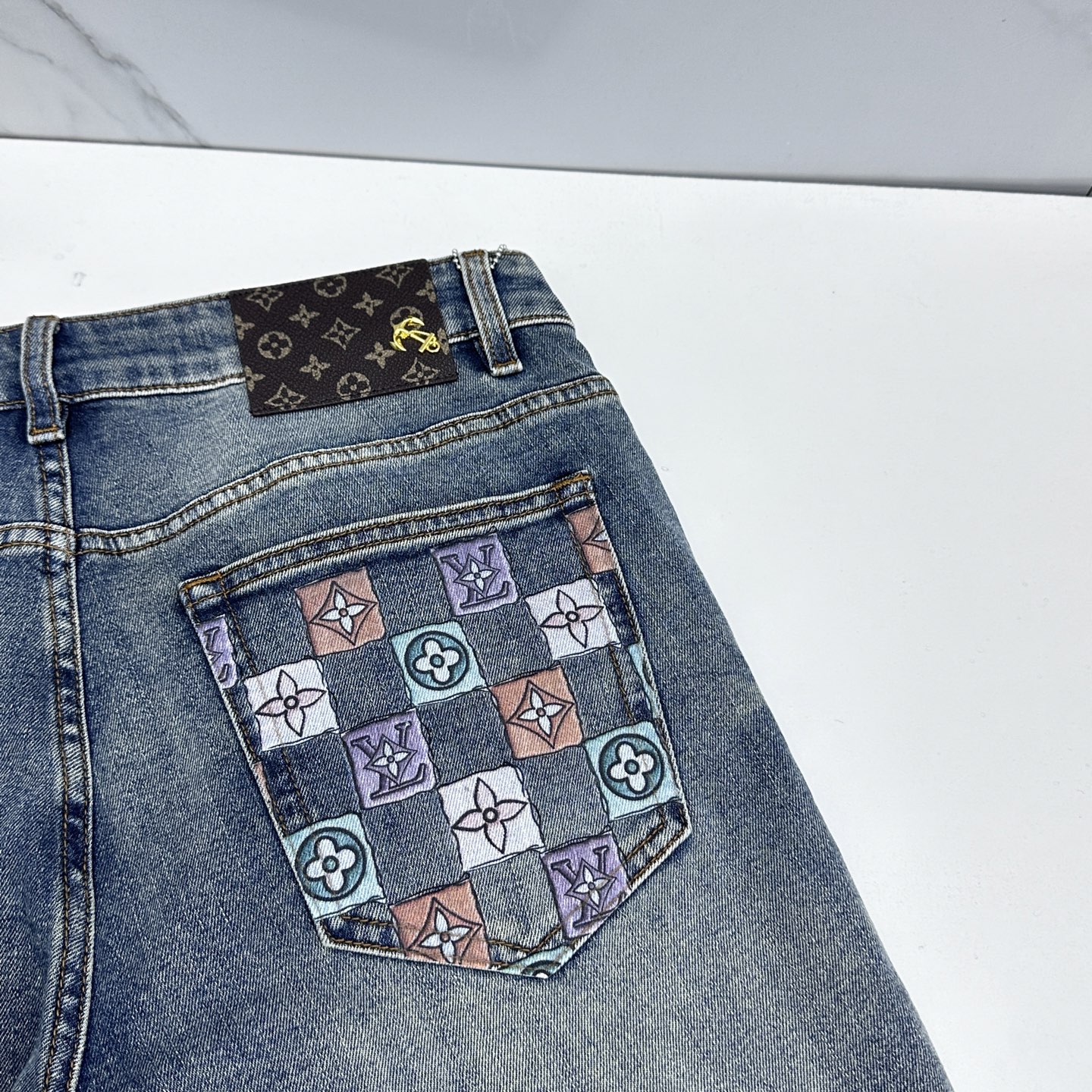 🆕LV路易威登 🔥高端定制、26春季最新款洗水牛仔裤 柜台同步发售 原版定制复刻 客供定制辅料 原单品质
