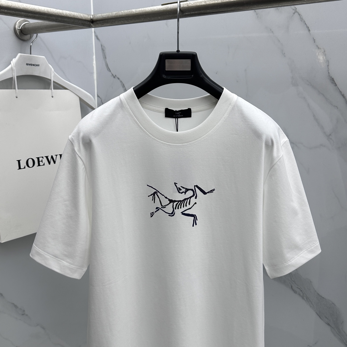 🆕ARCTERYX始祖鸟 新款首发专柜最新款短袖圆领T恤 高端订制 胸前品牌logo镭射工艺印花 高端长