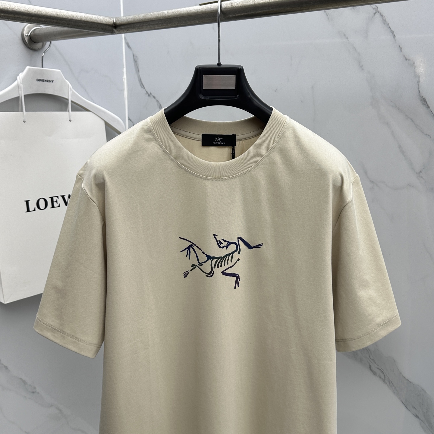 🆕ARCTERYX始祖鸟 新款首发专柜最新款短袖圆领T恤 高端订制 胸前品牌logo镭射工艺印花 高端长