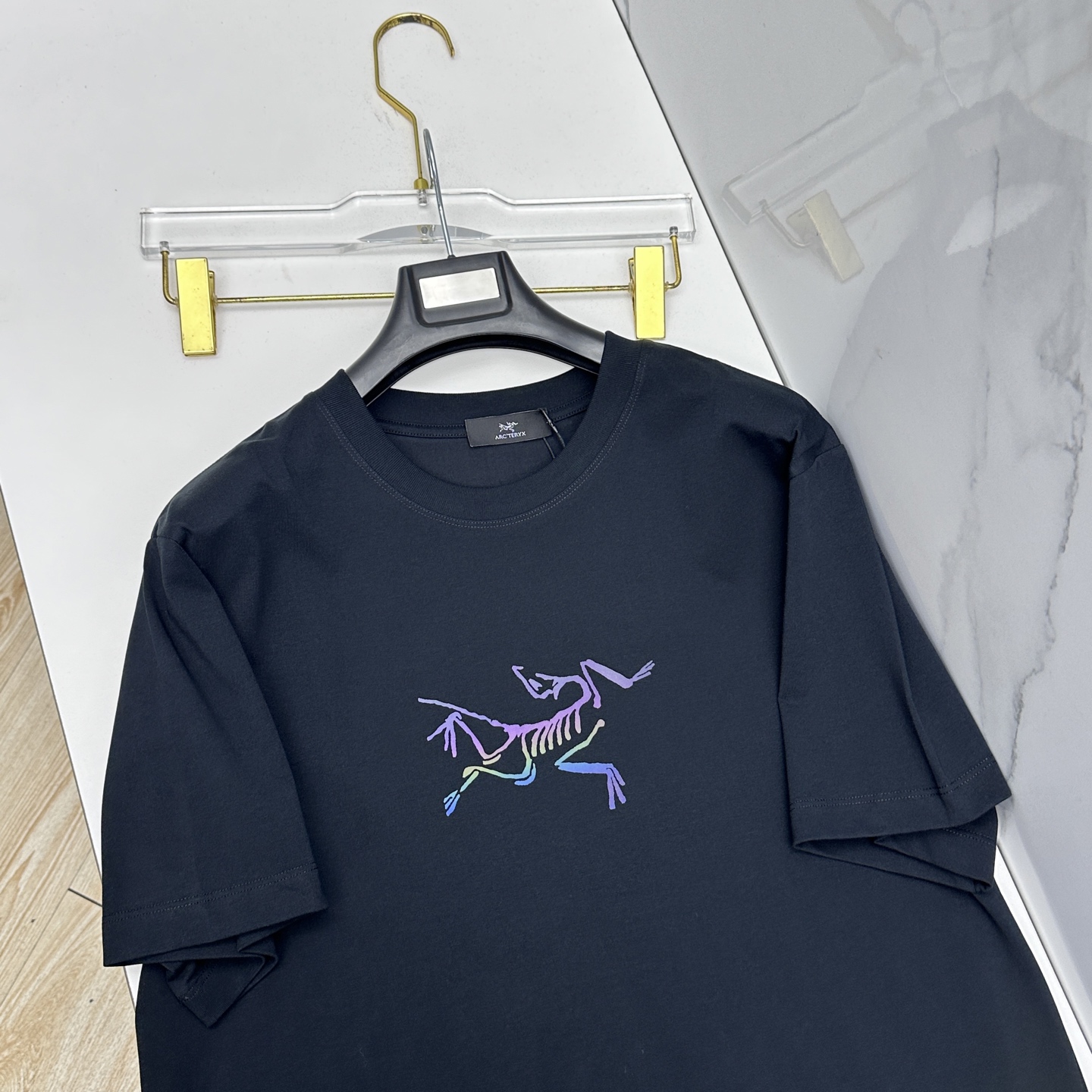 🆕ARCTERYX始祖鸟 新款首发专柜最新款短袖圆领T恤 高端订制 胸前品牌logo镭射工艺印花 高端长