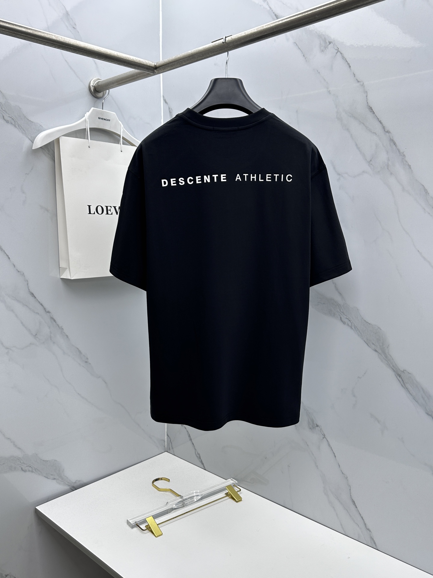 🆕DESCENTE迪桑特 新款首发专柜最新款短袖圆领T恤 高端订制 logo压胶工艺印花 高端长绒棉面料