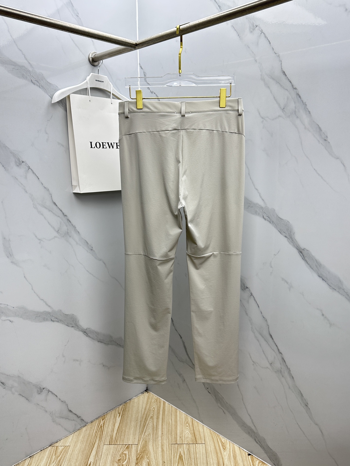 🆕DESCENTE迪桑特 春夏速干户外机能裤休闲长裤 采用高密度登山布面料，具有很好的延展性能 非常结实