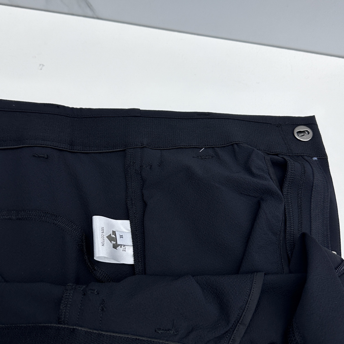 🆕DESCENTE迪桑特 春夏速干户外机能裤休闲长裤 采用高密度登山布面料，具有很好的延展性能 非常结实