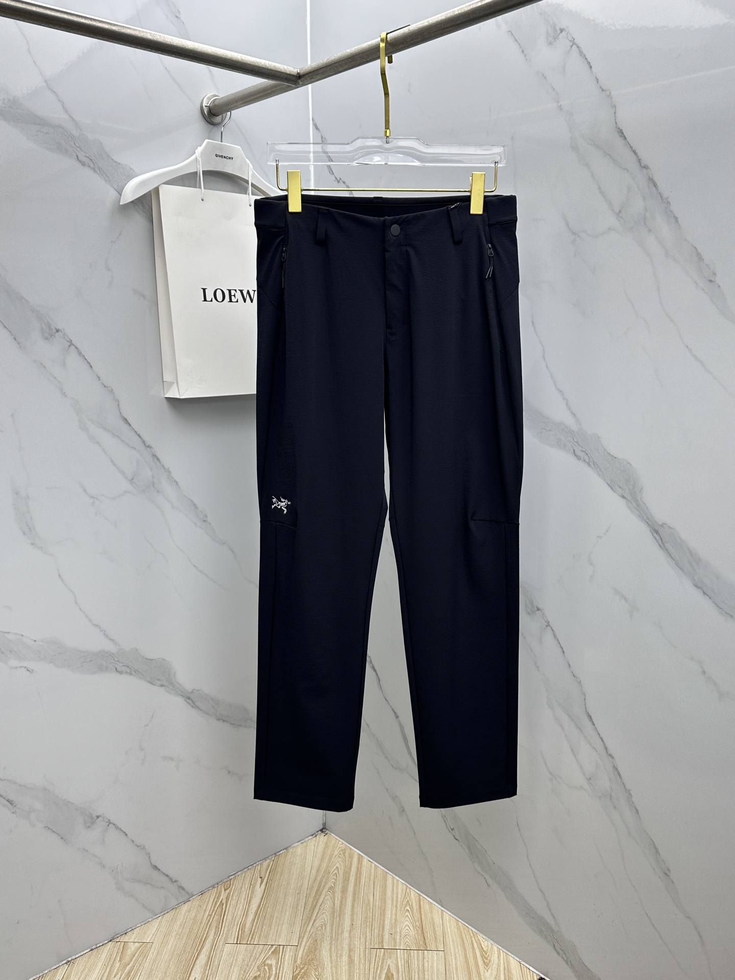 🆕ARCTERYX始祖鸟 春夏速干户外机能裤休闲长裤 采用高密度登山布面料，具有很好的延展性能 非常结实