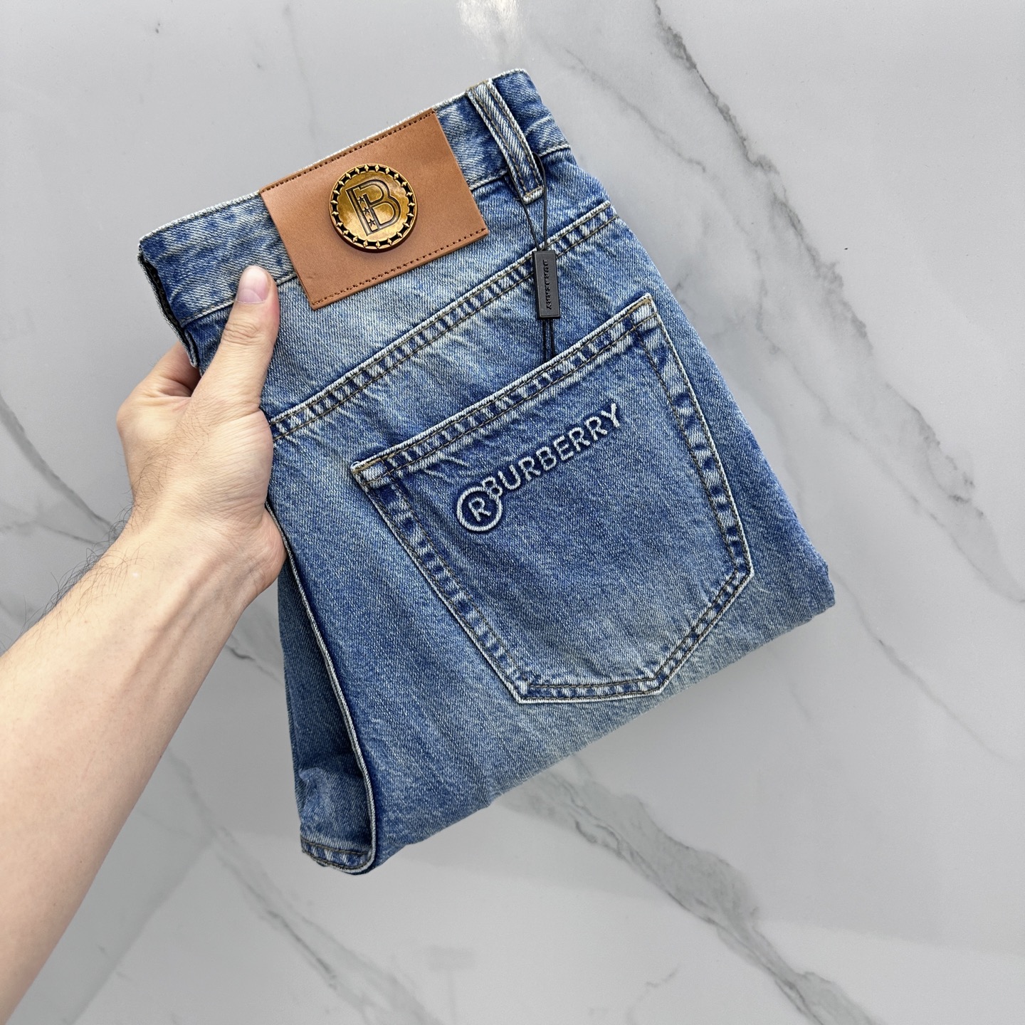 🆕Burberry巴宝莉 🔥高端定制、26早春新款牛仔裤阔腿裤 柜台同步发售 原版定制复刻 客供五金辅料