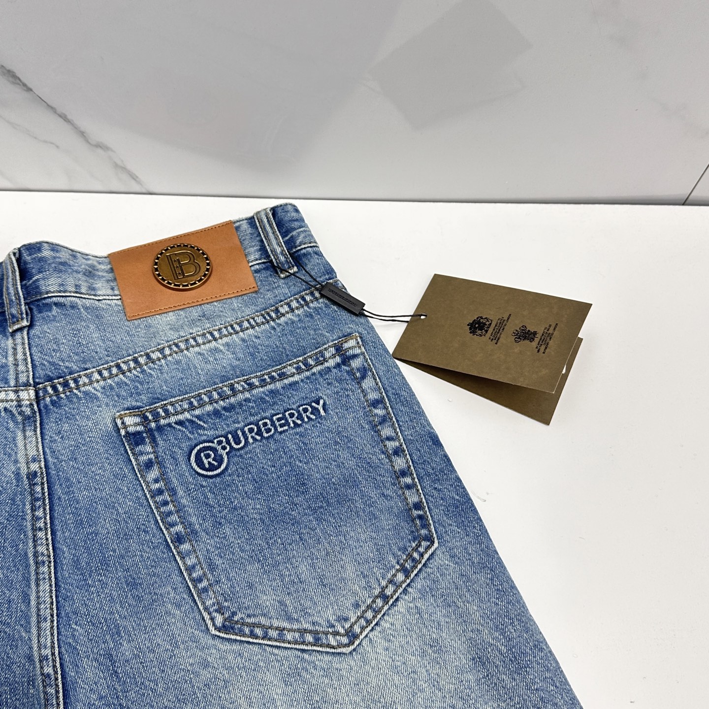 🆕Burberry巴宝莉 🔥高端定制、26早春新款牛仔裤阔腿裤 柜台同步发售 原版定制复刻 客供五金辅料