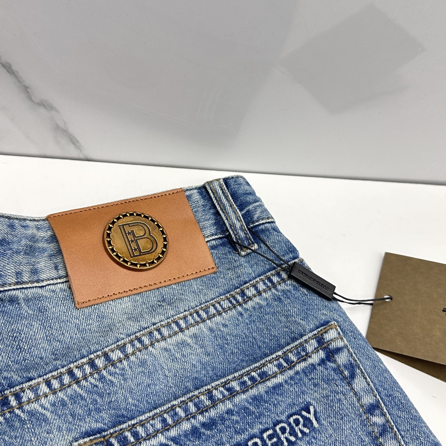 🆕Burberry巴宝莉 🔥高端定制、26早春新款牛仔裤阔腿裤 柜台同步发售 原版定制复刻 客供五金辅料