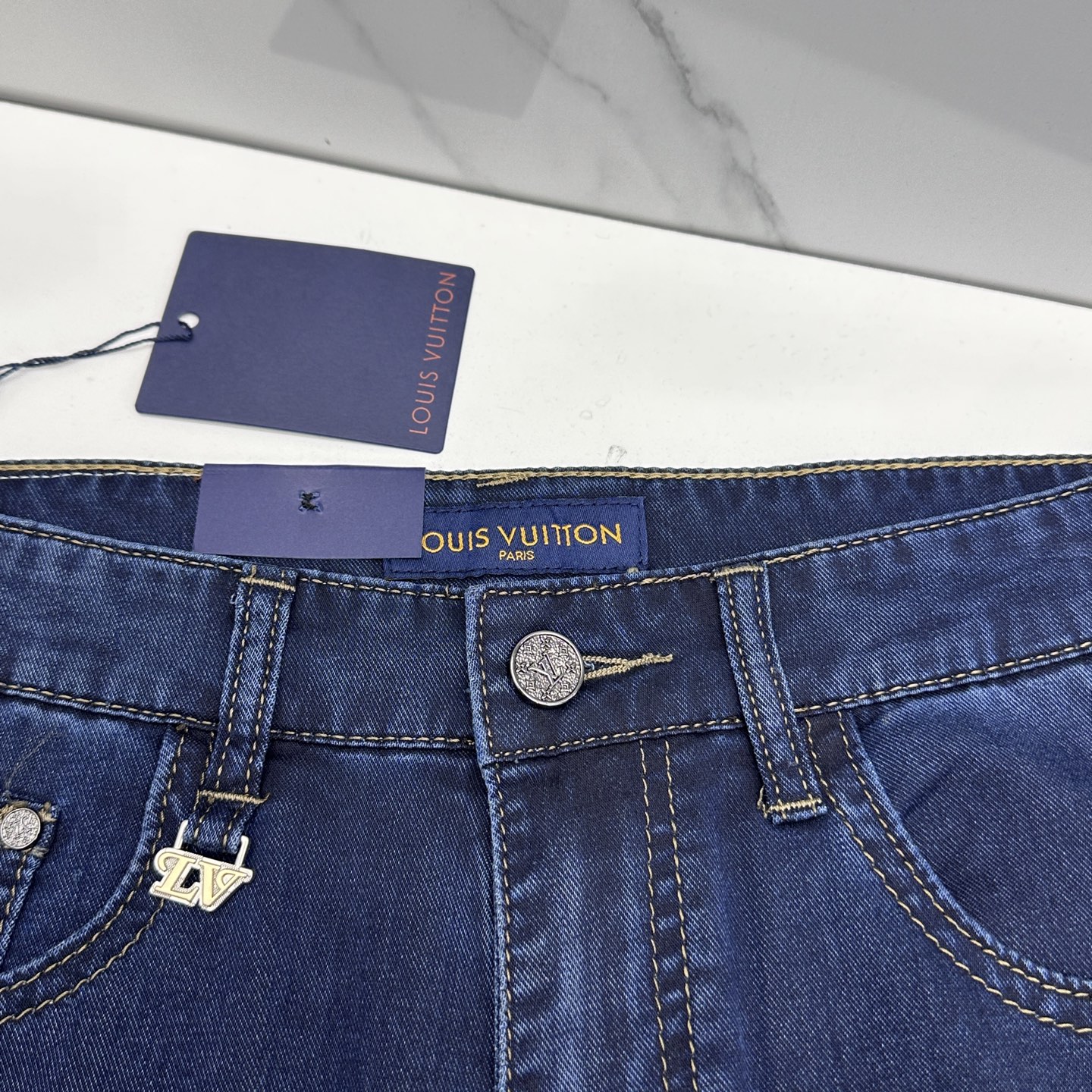 🆕LV路易威登 🔥高端定制、26早春新款牛仔裤 柜台同步发售 原版定制复刻 客供五金辅料 原单品质 进口