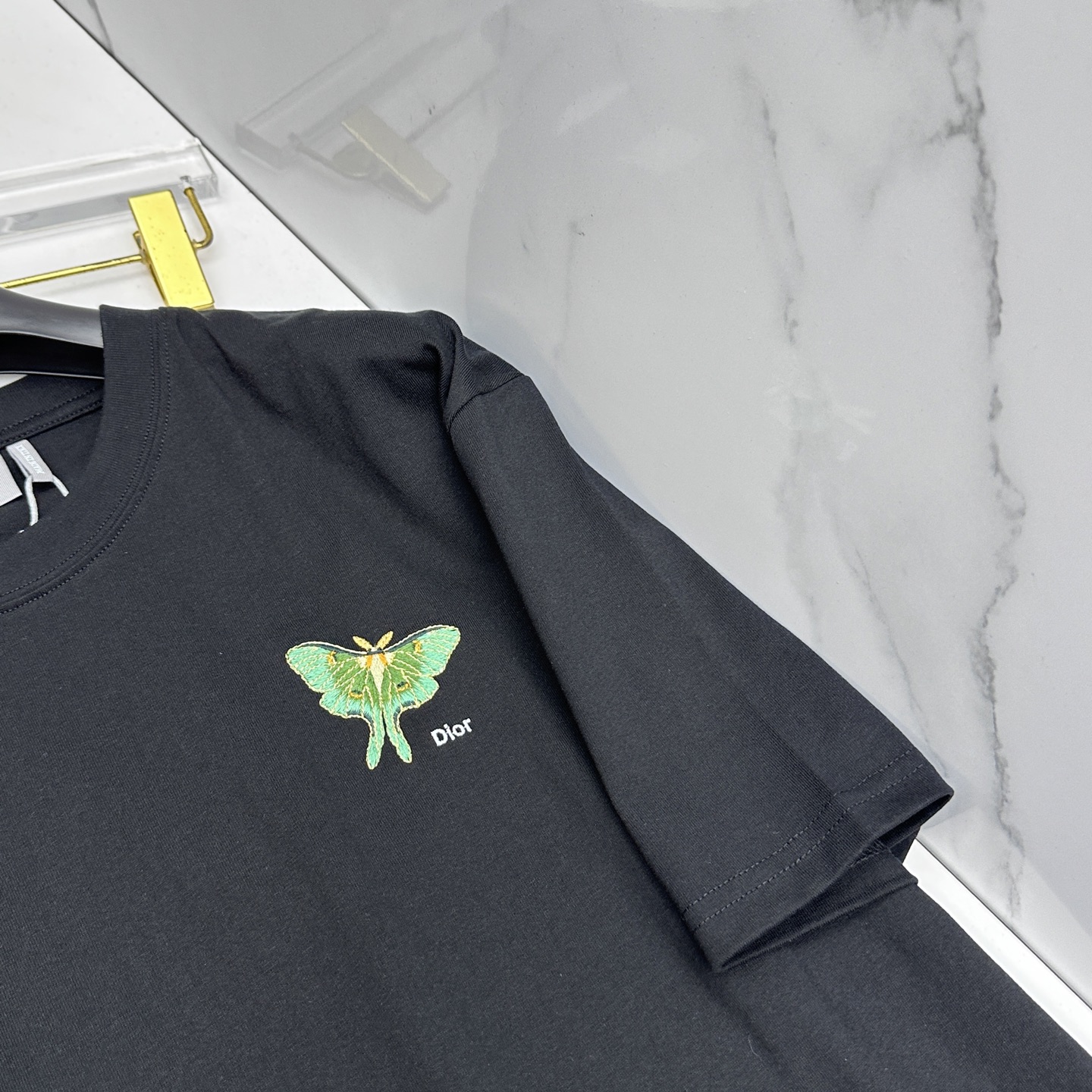 🆕Dior迪奥 新款首发专柜最新款短袖圆领T恤 高端订制 胸前品牌logo重工艺设计 高端长绒棉面料.手
