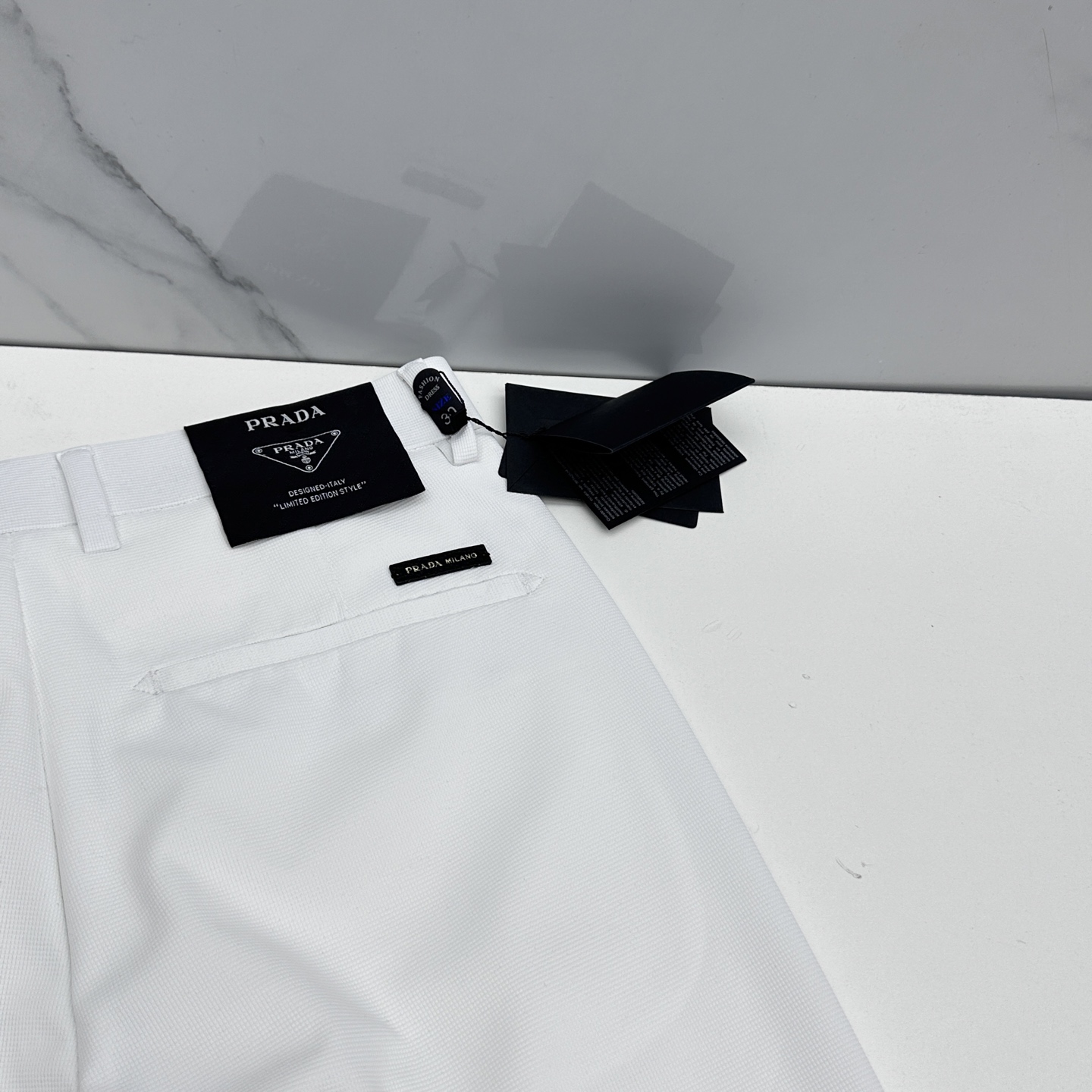 🆕Prada普拉达 26ss春夏新品休闲裤西裤，官网同步发售，裤身工艺设计，客供辅料、面料定制，柔软丝滑