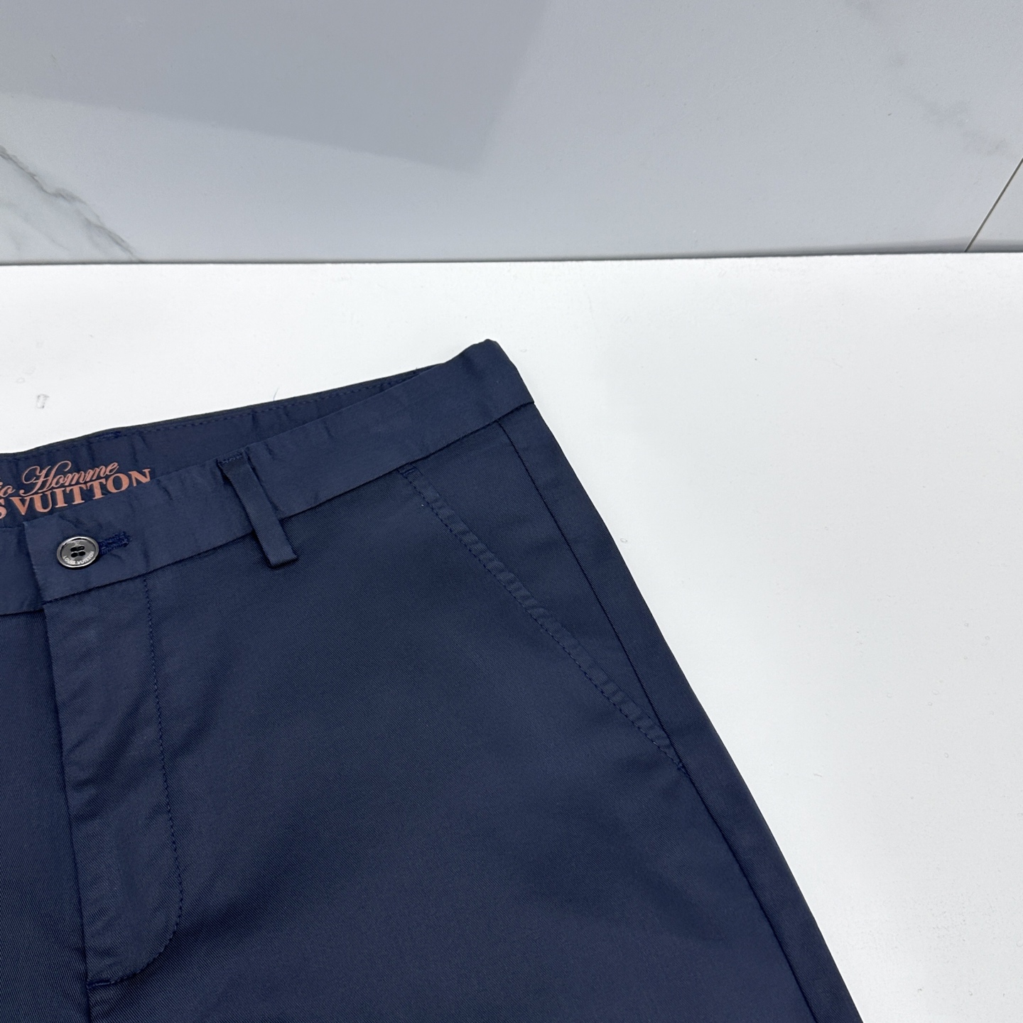 🆕LV路易威登 26ss春夏新品休闲裤西裤，官网同步发售，裤身工艺设计，客供辅料、面料定制，柔软丝滑，代