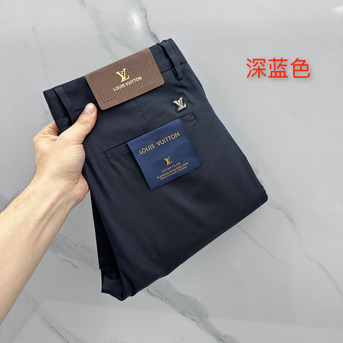 🆕LV路易威登 26ss春夏新品休闲裤西裤，官网同步发售，裤身工艺设计，客供辅料、面料定制，柔软丝滑，代