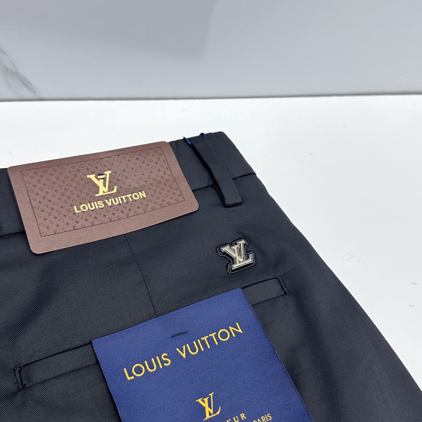 🆕LV路易威登 26ss春夏新品休闲裤西裤，官网同步发售，裤身工艺设计，客供辅料、面料定制，柔软丝滑，代