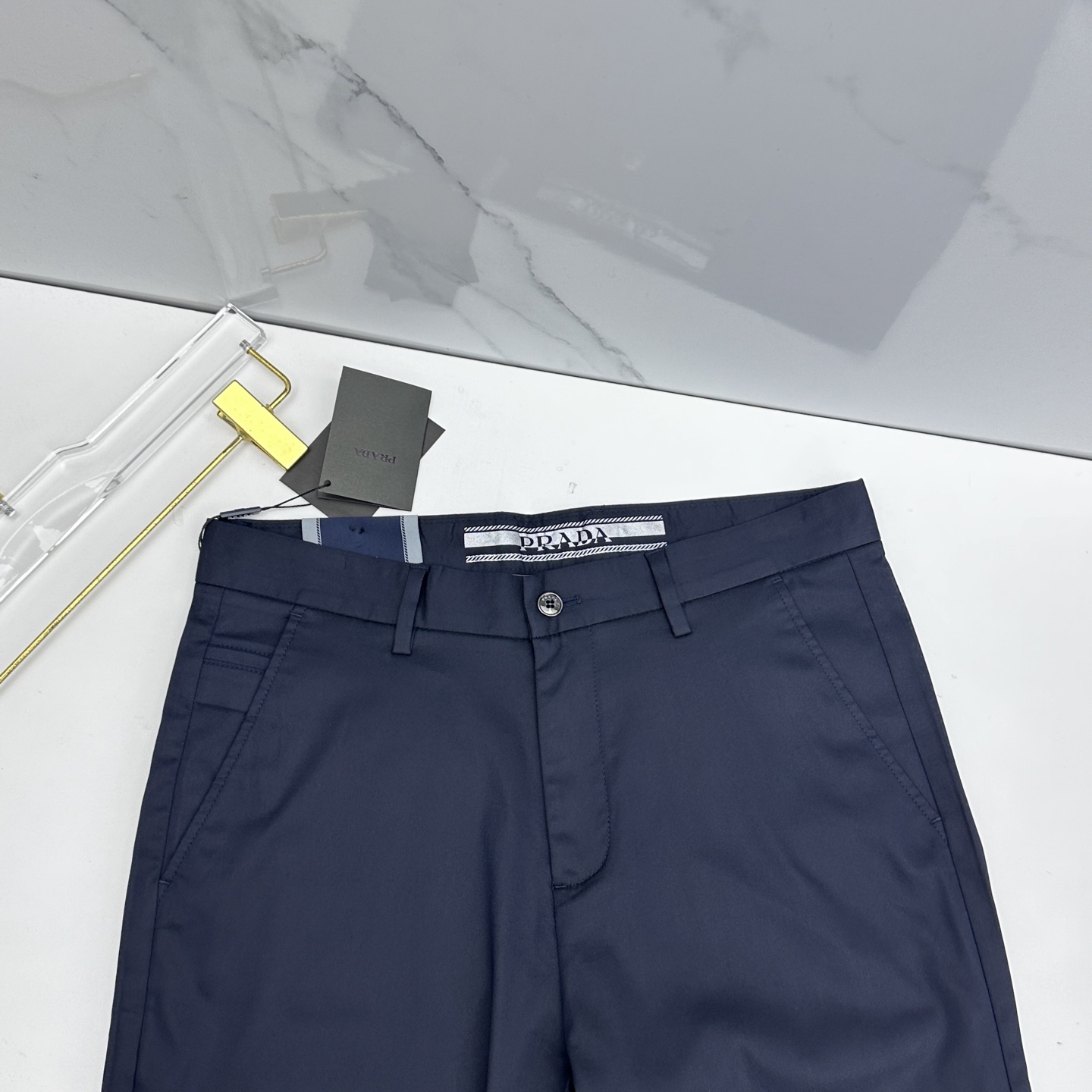 🆕Prada普拉达 26ss春夏新品休闲裤西裤，官网同步发售，裤身工艺设计，客供辅料、面料定制，柔软丝滑
