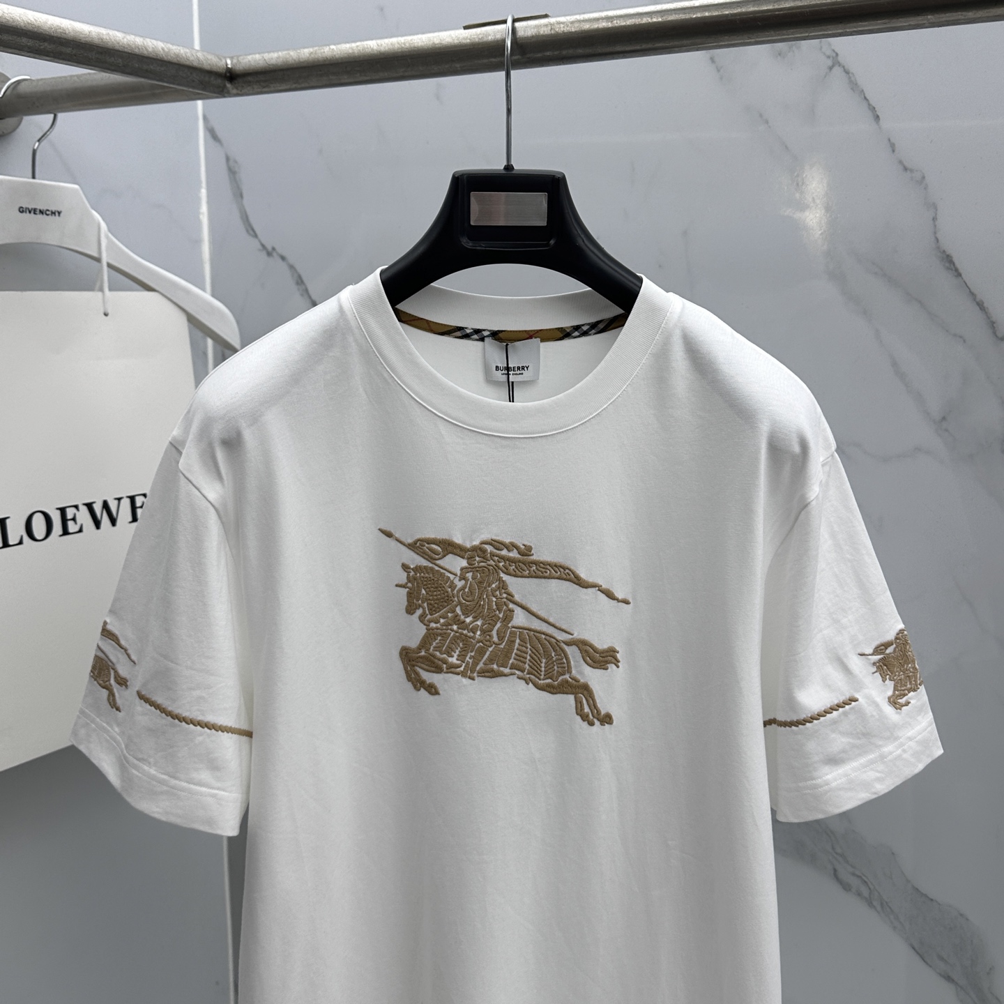 🆕Burberry巴宝莉 2026春夏新款短袖 官网同款T恤 双纱纯棉面料 多元化搭配 是眼下时尚前沿的
