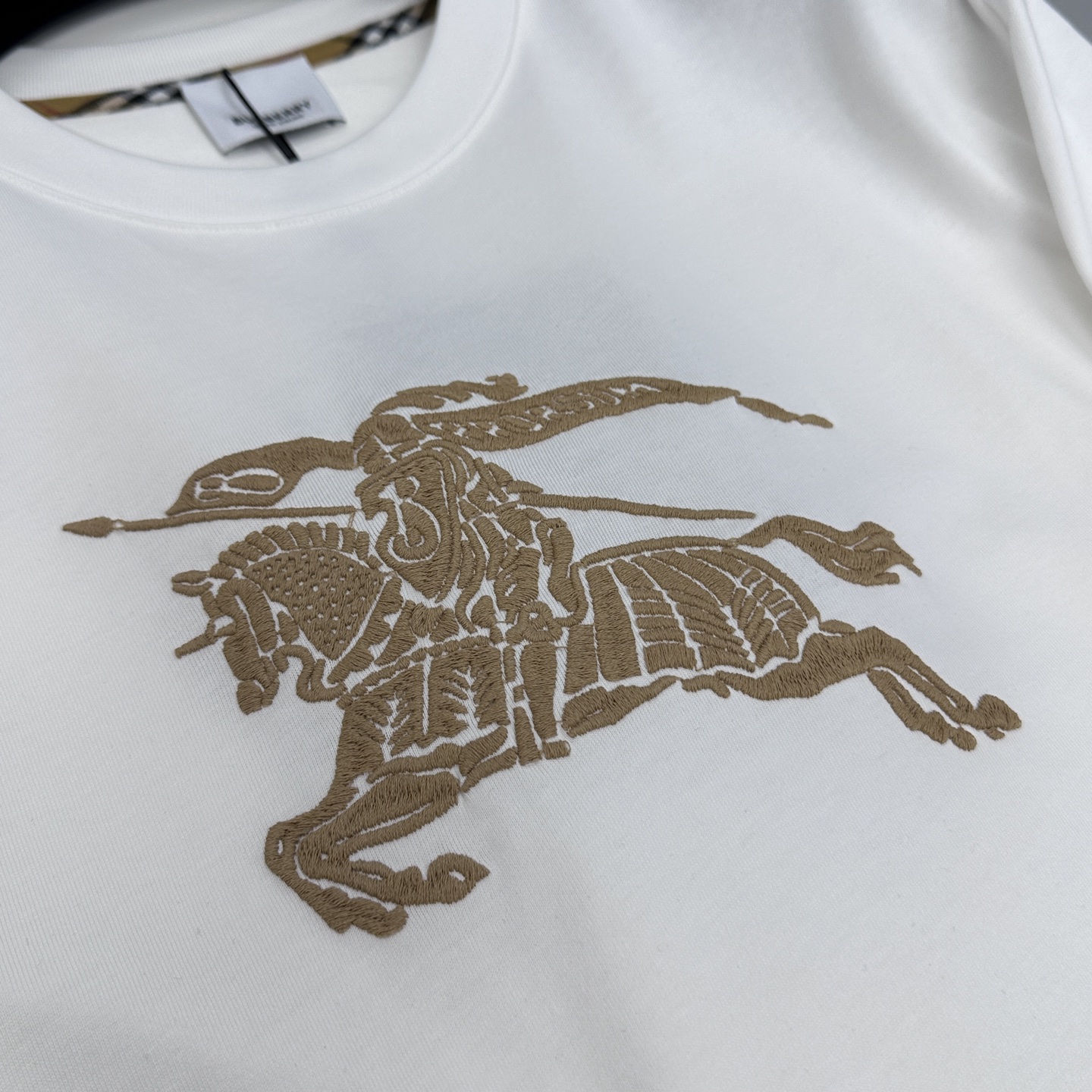 🆕Burberry巴宝莉 2026春夏新款短袖 官网同款T恤 双纱纯棉面料 多元化搭配 是眼下时尚前沿的