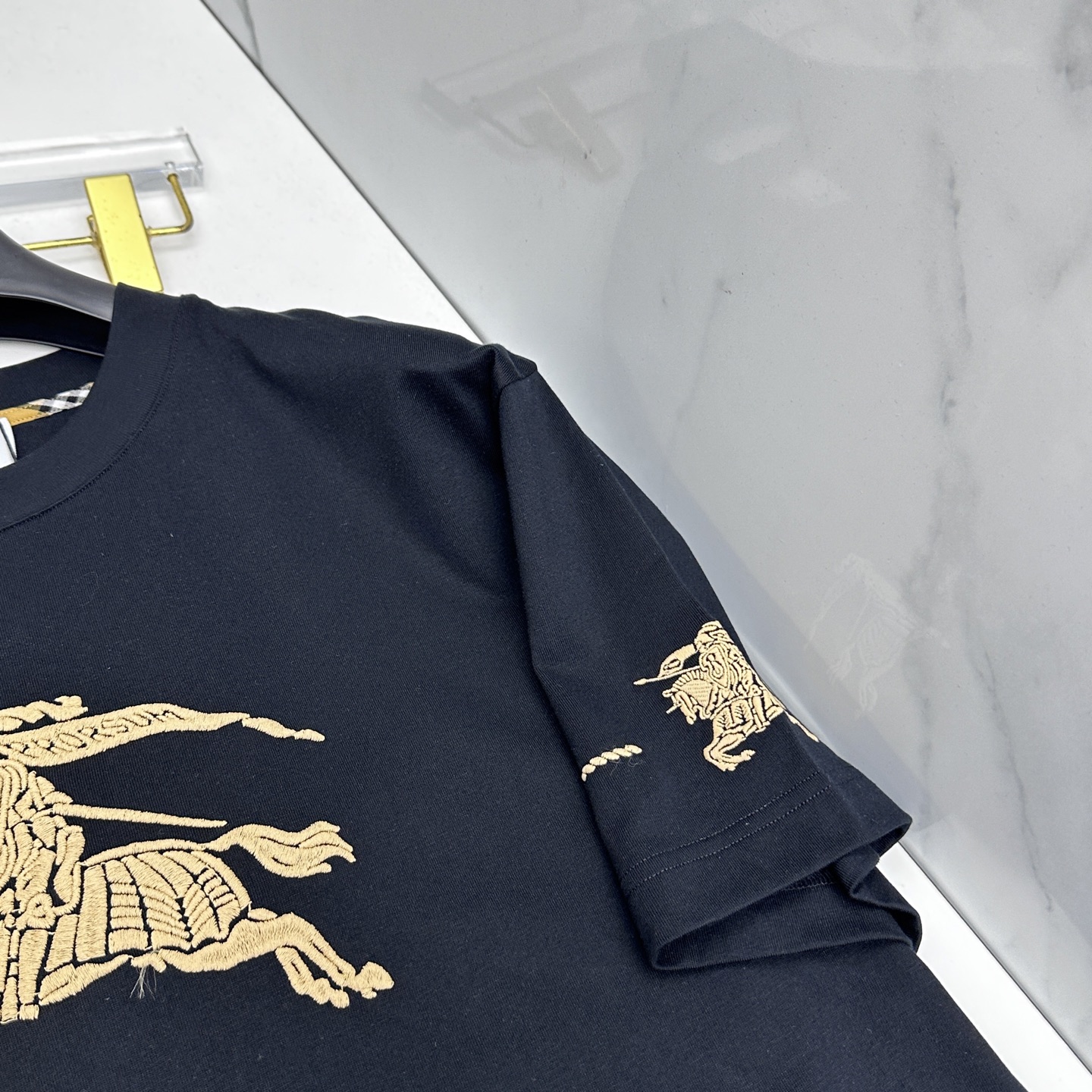 🆕Burberry巴宝莉 2026春夏新款短袖 官网同款T恤 双纱纯棉面料 多元化搭配 是眼下时尚前沿的