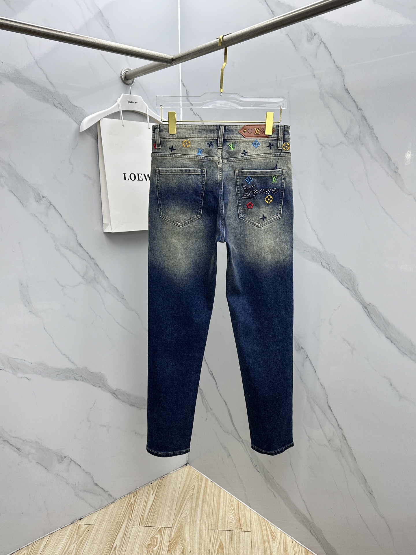 🆕LV路易威登 🔥高端定制、早春最新款牛仔裤 柜台同步发售 原版定制复刻 客供五金辅料 原单品质 进口固
